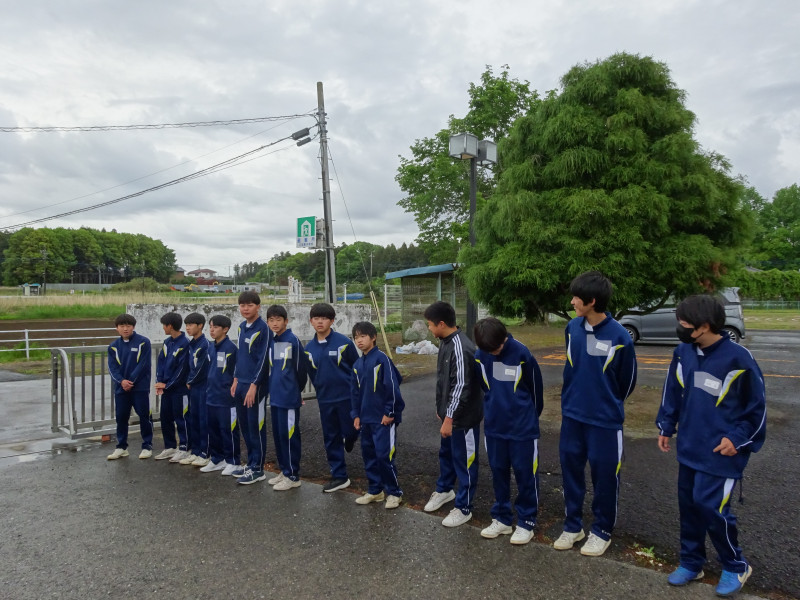 ③