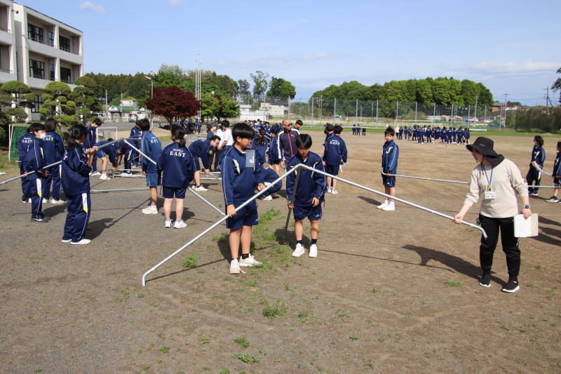 ⑧