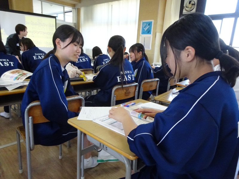 ④話し合い女子