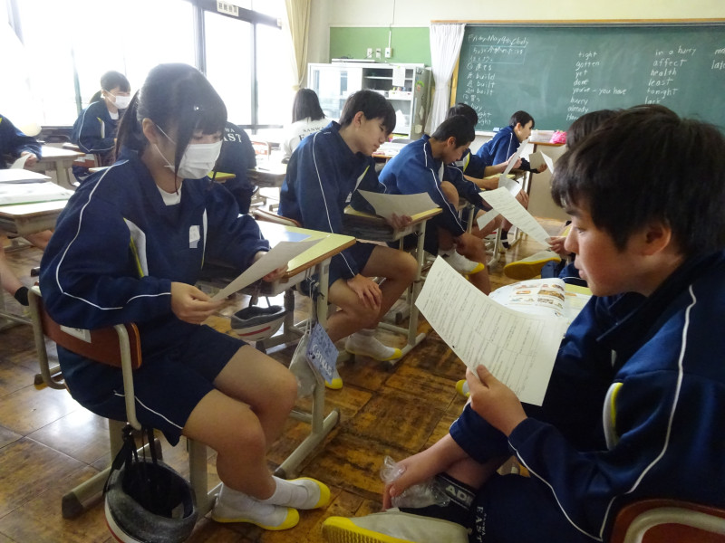 ②