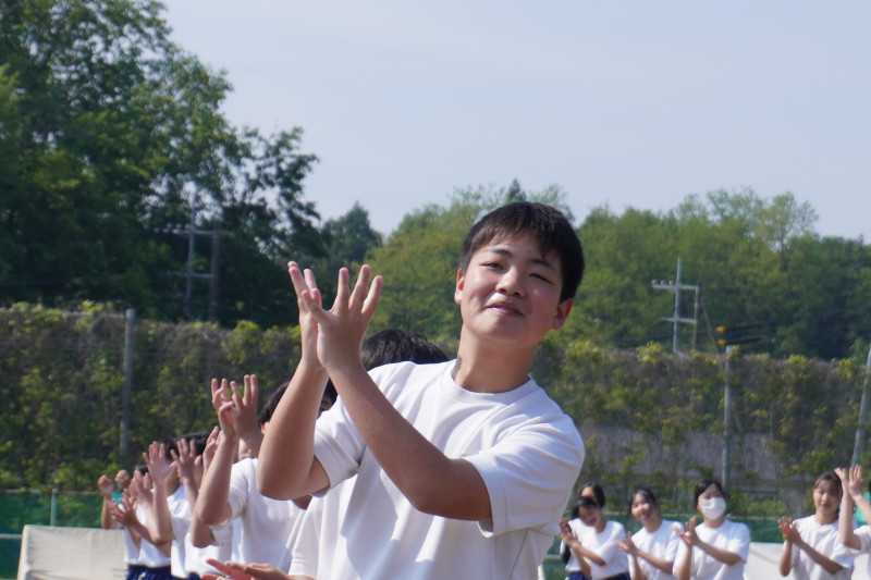 ③